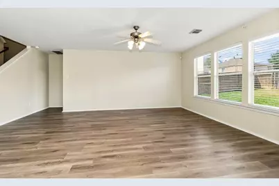 9619 Siano Pines Drive, Humble, TX 77396 - Photo 4