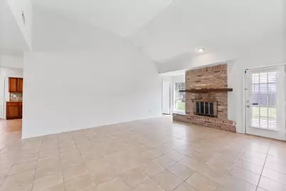 1435 Lazy Spring Drive, Missouri City, TX 77489 - Photo 4