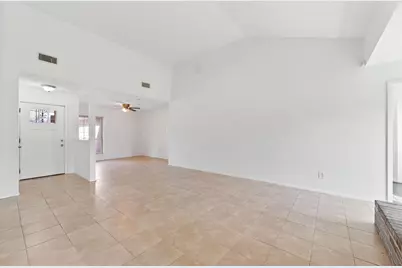 1435 Lazy Spring Drive, Missouri City, TX 77489 - Photo 14
