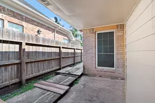 1435 Lazy Spring Dr, Missouri City, TX 77489 - Photo 20