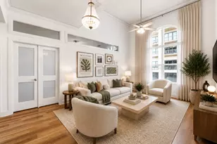 1010 Rosine St, Houston, TX 77019 - Photo 2