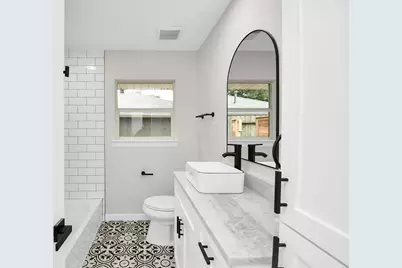 4238 T C Jester Boulevard, Houston, TX 77018 - Photo 28