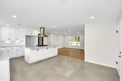 4238 T C Jester Boulevard, Houston, TX 77018 - Photo 8