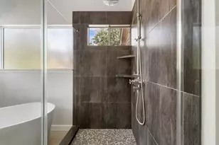 50 W New Avery Pl, The Woodlands, TX 77382 - Photo 36