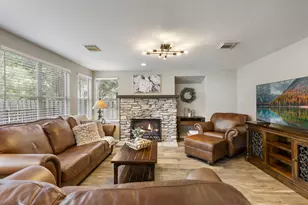 50 W New Avery Pl, The Woodlands, TX 77382 - Photo 14