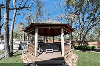 6 E Matisse Meadow Court, The Woodlands, TX 77382 - Photo 32