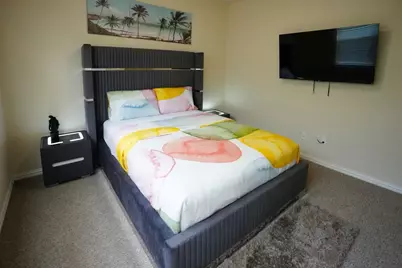 5625 Dolores Place Lane #B, Houston, TX 77057 - Photo 32