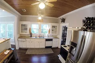 210 Tabor St, Houston, TX 77009 - Photo 12