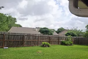 4022 Manordale Dr, Houston, TX 77082 - Photo 2