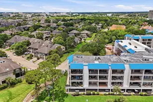 401 Lakeside Ln, Houston, TX 77058 - Photo 32