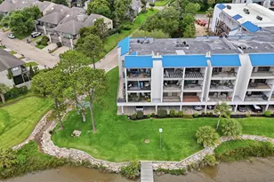 401 Lakeside Ln, Houston, TX 77058 - Photo 30