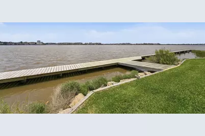401 Lakeside Lane #113, Houston, TX 77058 - Photo 20