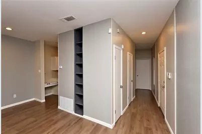 2023 Gentryside Drive #201, Houston, TX 77077 - Photo 10