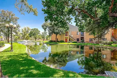 2023 Gentryside Drive #201, Houston, TX 77077 - Photo 1