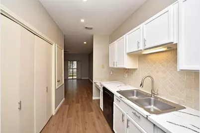 2023 Gentryside Drive #201, Houston, TX 77077 - Photo 14