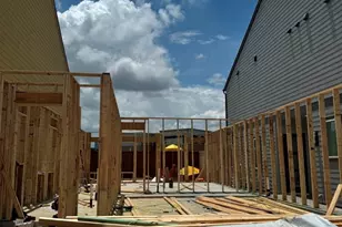 16023 Hayes Pk Dr, Houston, TX 77079 - Photo 14