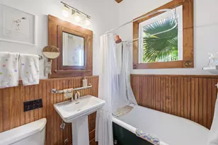 840 Cortlandt St, Houston, TX 77007 - Photo 8