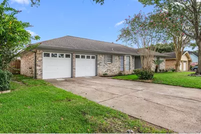 1923 Winding Creek Drive, Pearland, TX 77581 - Photo 4