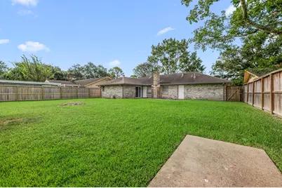 1923 Winding Creek Drive, Pearland, TX 77581 - Photo 26