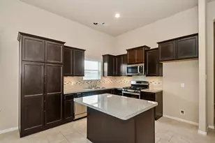 2126 Antler Trails Dr, Crosby, TX 77532 - Photo 4