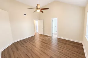 16027 Hollow Rock Dr, Houston, TX 77070 - Photo 14
