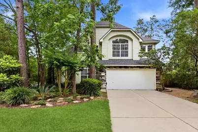 38 Dovewing Place, The Woodlands, TX 77382 - Photo 2