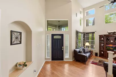 38 Dovewing Place, The Woodlands, TX 77382 - Photo 10
