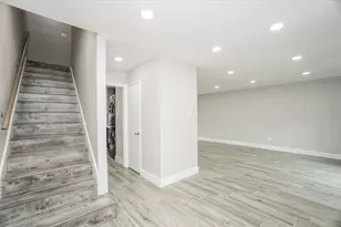 14571 Misty Meadow Ln, Houston, TX 77079 - Photo 12