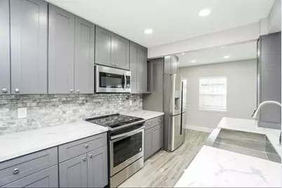 14571 Misty Meadow Lane, Houston, TX 77079 - Photo 6