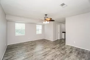 14571 Misty Meadow Ln, Houston, TX 77079 - Photo 14