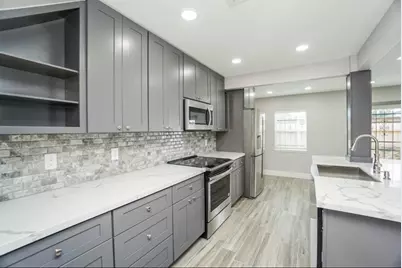 14571 Misty Meadow Lane, Houston, TX 77079 - Photo 4