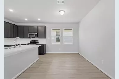 10406 Milford Woods Lane, Tomball, TX 77375 - Photo 14