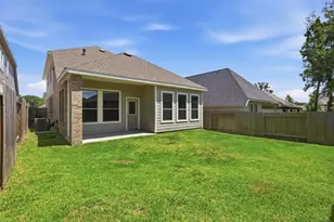 313 Rise Ln, Montgomery, TX 77316 - Photo 2
