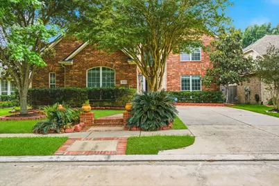 18431 W Laura Shore Drive, Cypress, TX 77433 - Photo 2