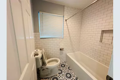 9758 Cedardale Drive, Houston, TX 77055 - Photo 12