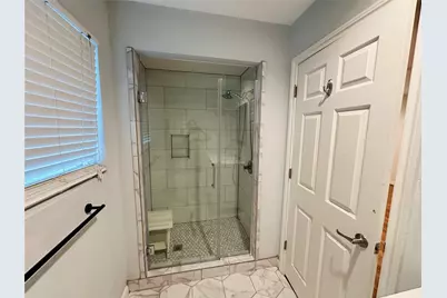 9758 Cedardale Drive, Houston, TX 77055 - Photo 16