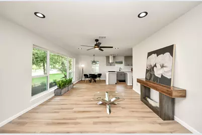 2407 Crestdale Dr, Houston, TX 77080 - Photo 6