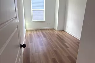 8019 Birmingham St, Houston, TX 77028 - Photo 8