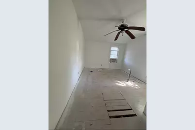505 Washington Street, Edna, TX 77957 - Photo 8