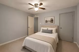 1101 Southampton Dr, Angleton, TX 77515 - Photo 12
