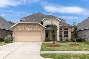 431 American Black Bear Dr, Crosby, TX 77532 - Photo 2