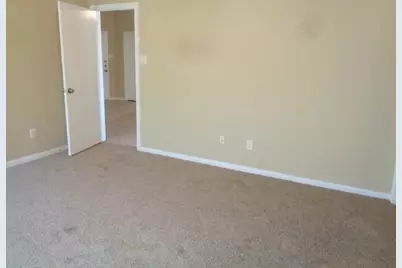 8002 Big Oak Drive, Texas City, TX 77591 - Photo 8