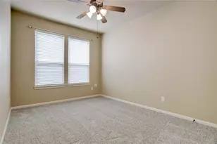 1737 Aden Mist Dr, Houston, TX 77003 - Photo 18