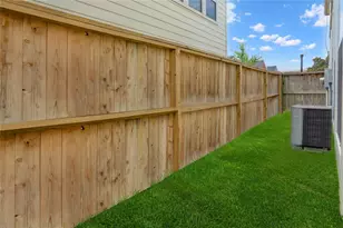 1737 Aden Mist Dr, Houston, TX 77003 - Photo 20