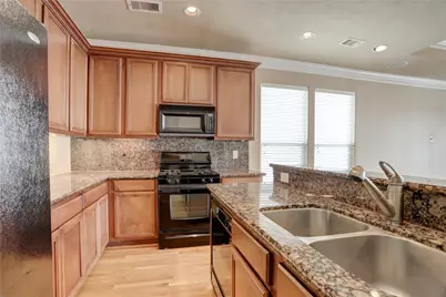 1737 Aden Mist Drive, Houston, TX 77003 - Photo 8