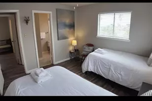 16716 Fletcher Christian Rd, Jamaica Beach, TX 77554 - Photo 18