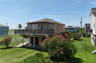16716 Fletcher Christian Rd, Jamaica Beach, TX 77554 - Photo 1