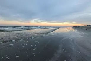 16716 Fletcher Christian Rd, Jamaica Beach, TX 77554 - Photo 22