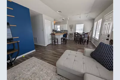 16716 Fletcher Christian Road, Jamaica Beach, TX 77554 - Photo 8
