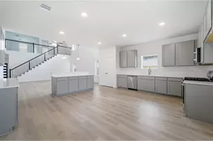 8015 Jasper Meadows, Angleton, TX 77515 - Photo 18